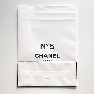 CHANEL N5 Factory 5 Limited Edition Paper Bag Gift